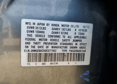 2013 Honda Fit z USA, uszkodzony, nr VIN JHMGE8H35DC077902